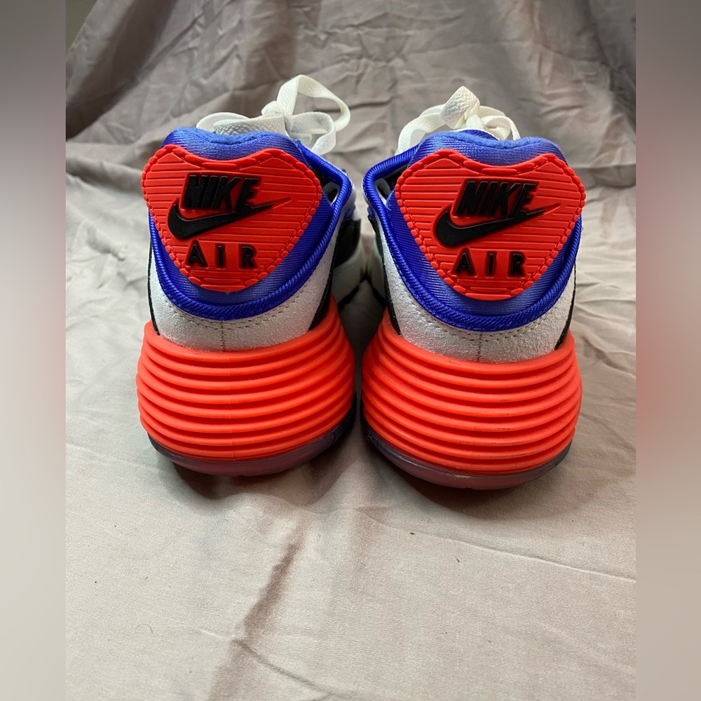 Nike Air Max 2090 - W 8.5 - Picture 3 of 6